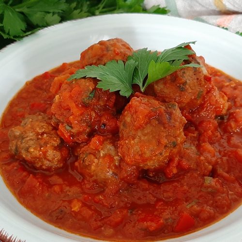 Hackbällchen in Tomatensauce