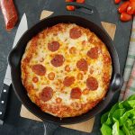 Pan Pizza mit Salsiccia